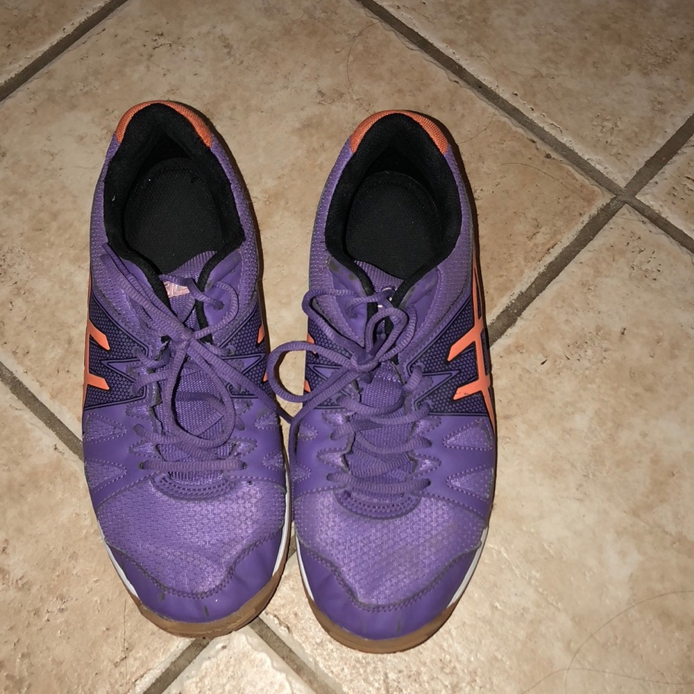 ASIC volleyball shoes